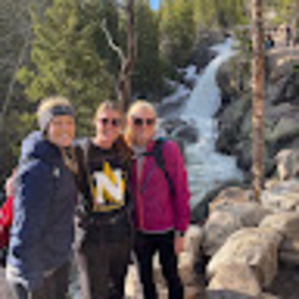 Meet your Posher, Kaleigh